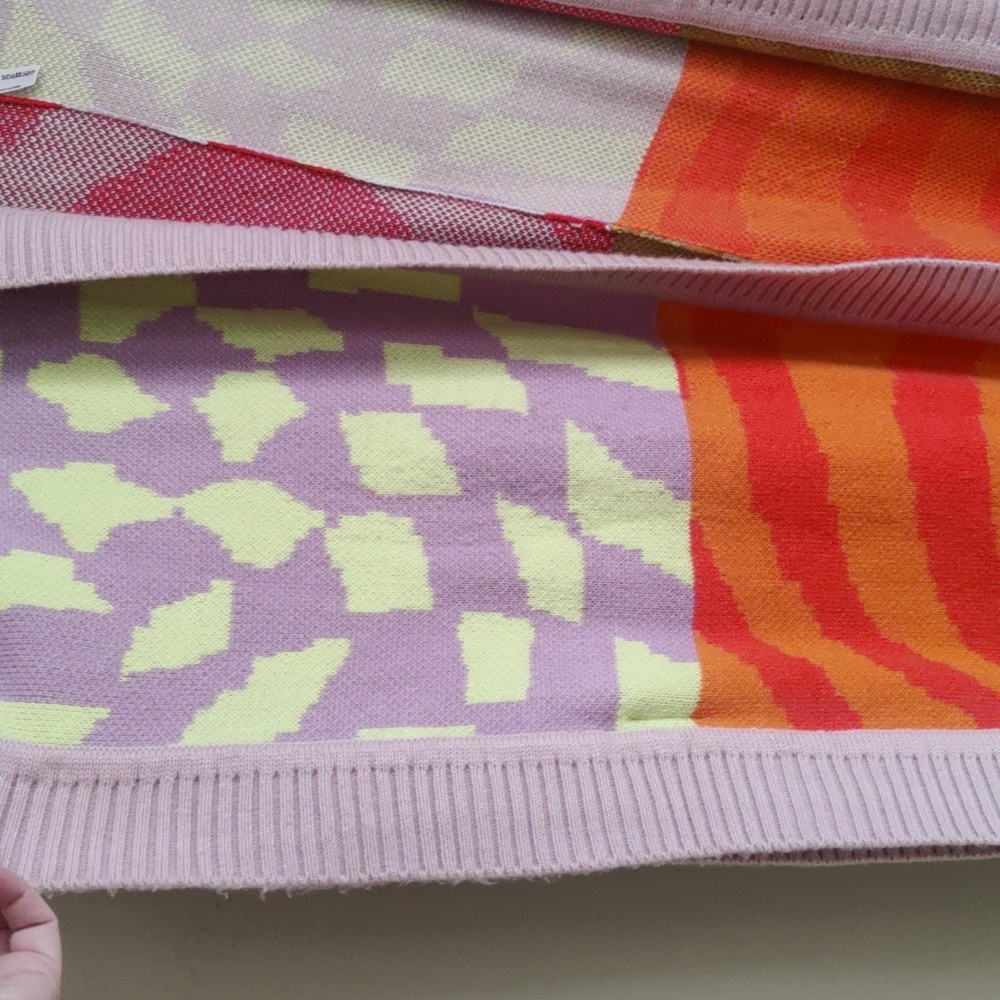 Urban Outfitters Multicolor Hooded Vest - Picture 4 of 7